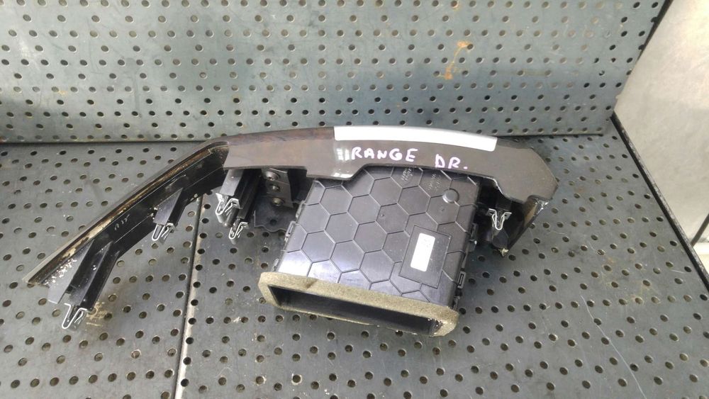 Grila ventilatie bord dreapta land rover range rover vogue 4 l405 ck52046b30ac