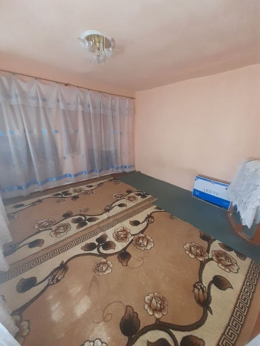 Uy sotiladi 10sotik kadastri bilan