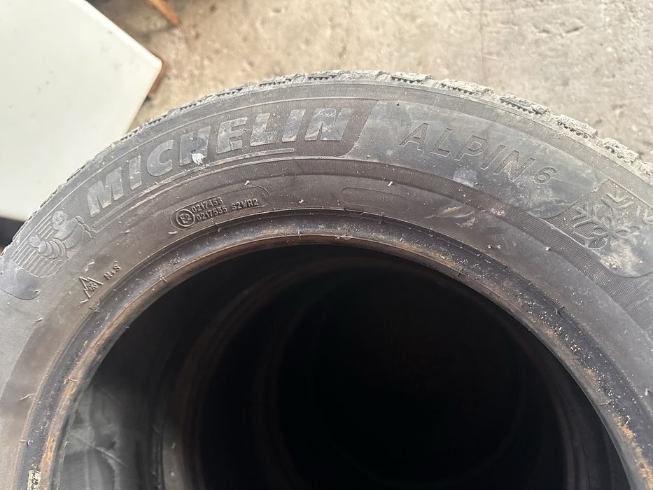 Гуми Michelin alpin 6 - 215/60/16