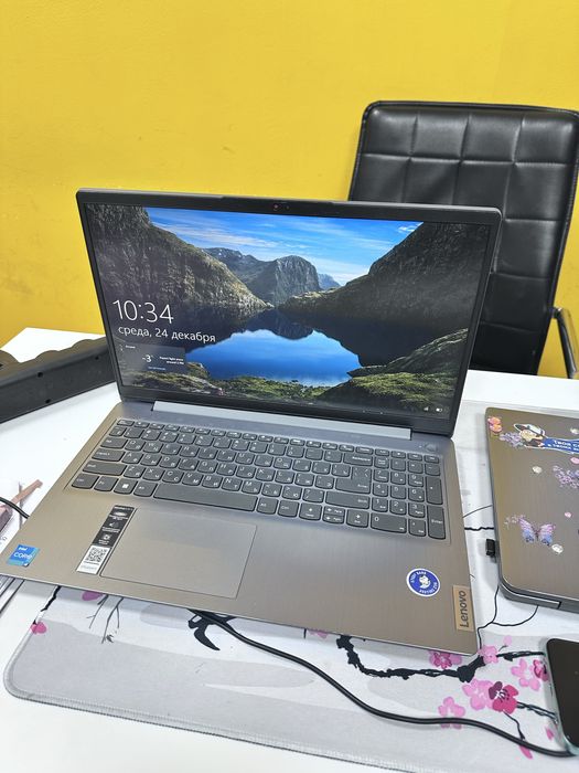 продаю ноутбук lenovo