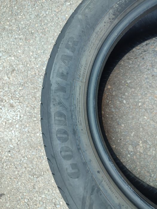 215/60/17" 4бр Good year efficient grip suv,dot4621,7mm