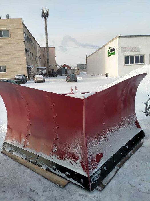 Отвал клиновидный ДАГ-4,3м