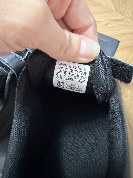 Adidas оригинал состояние отличное
