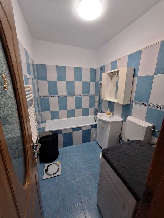 Apartament 2 camere semi-decomandat cu design modern si primitor situat in Zona Girocului