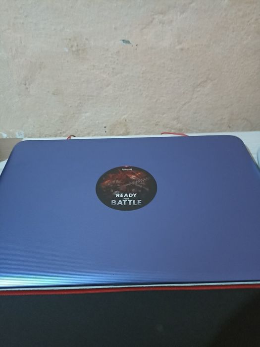 Noutbuk hp 15ba sotiladi