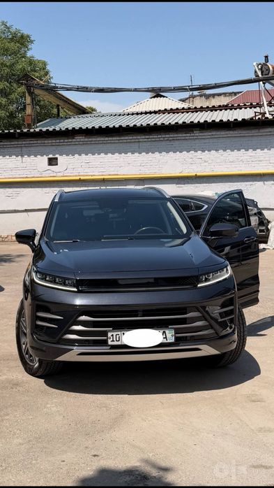 Exeed lx premium