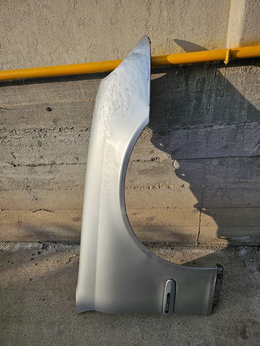 Продам капот и крыло