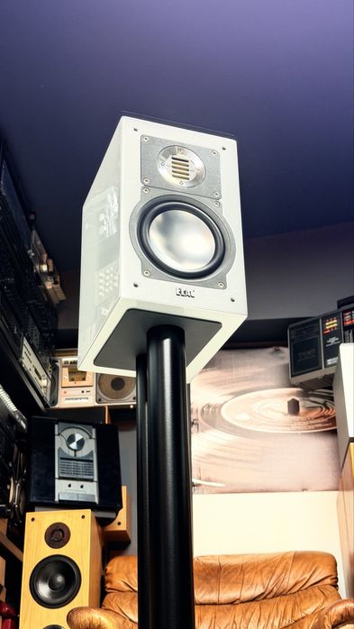 ELAC BS 203.2 Silver Shadow – Boxe Hi-Fi High-End, Tweeter JET III, 60W RMS / 80W, 4 Ohmi, 10 kg Pereche