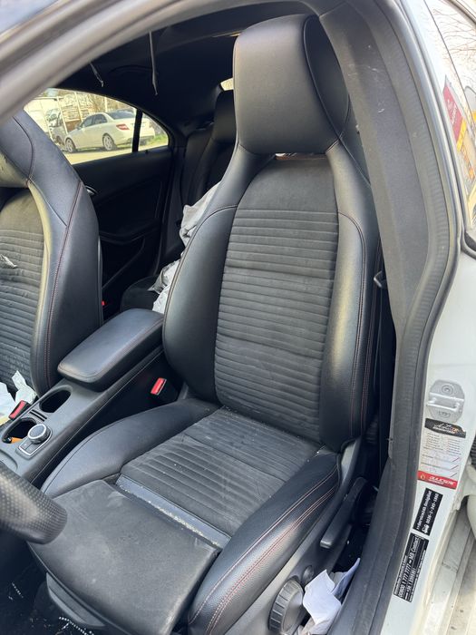 Mercedes CLA на части