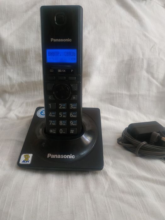 Радиотелефон panasonic.