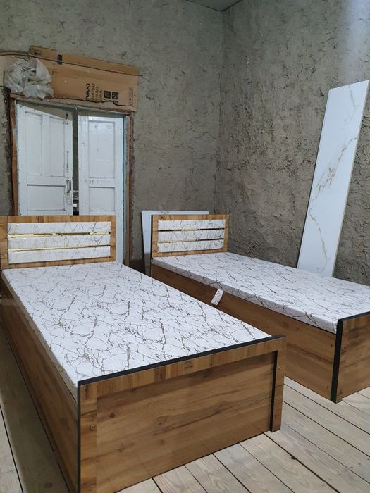 Optim narxda kravatlar