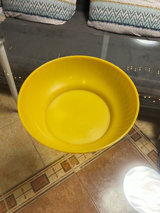 Купа за храна пласмасова