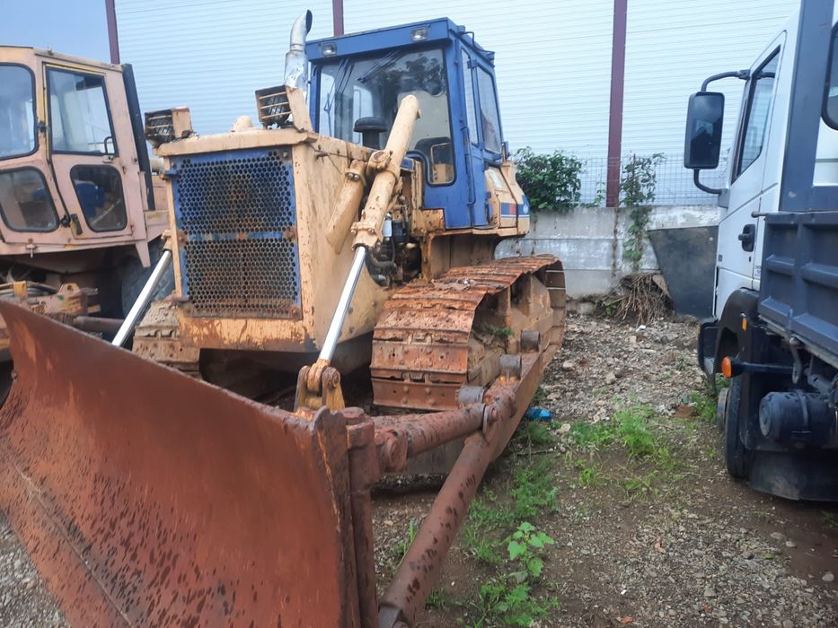 Buldozer Komatsu D65E-8