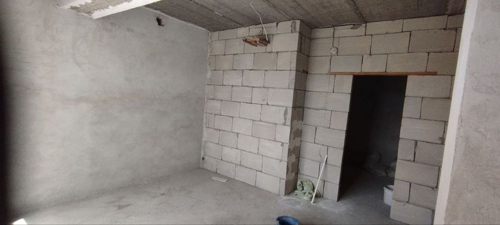 Uy-joy qurilishi tugallangan joy bor