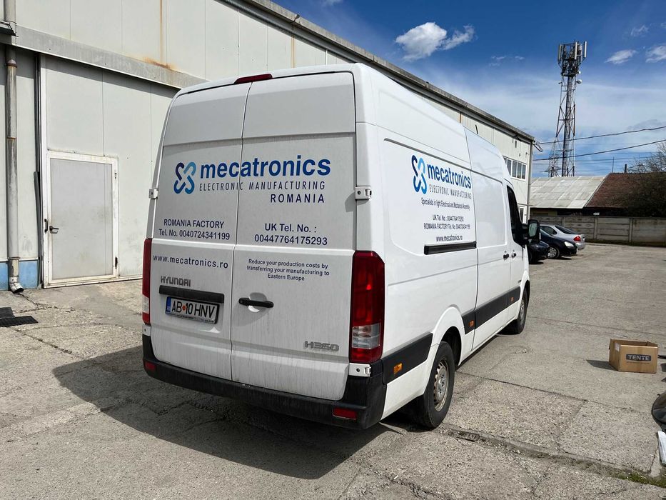 Vand duba Hyundai H350 folosita pt transport extern, stare buna