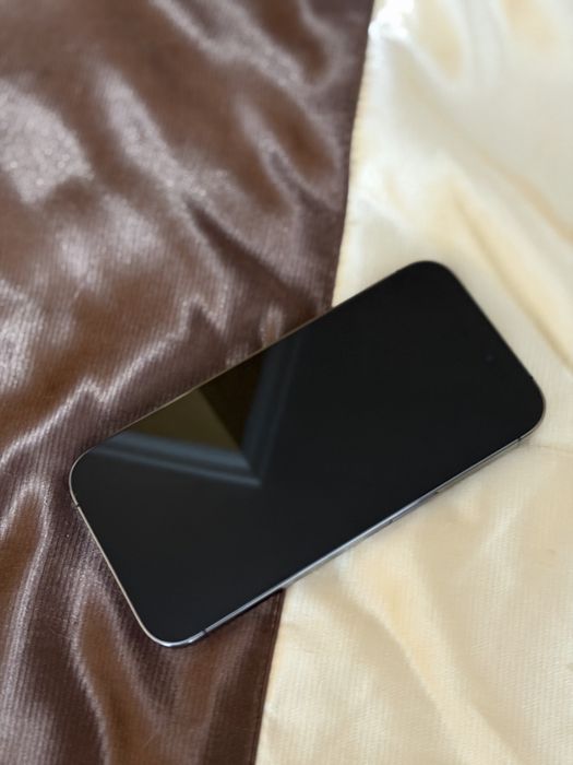 Продам iphone 14 pro