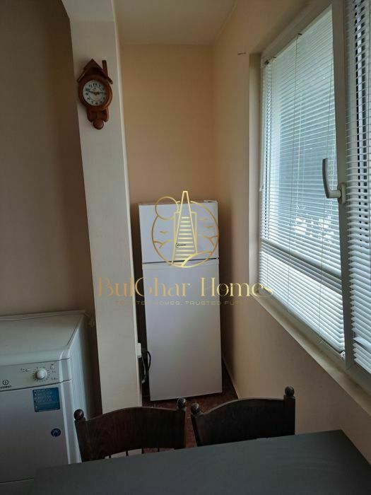 Дава се под наем Двустаен апартамент в Варна, Базар Левски - 68 кв.м за 457.47 € - Снимка #9