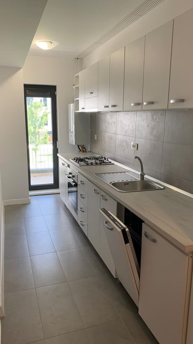 inchiriere apartament 2 camere plus parcare