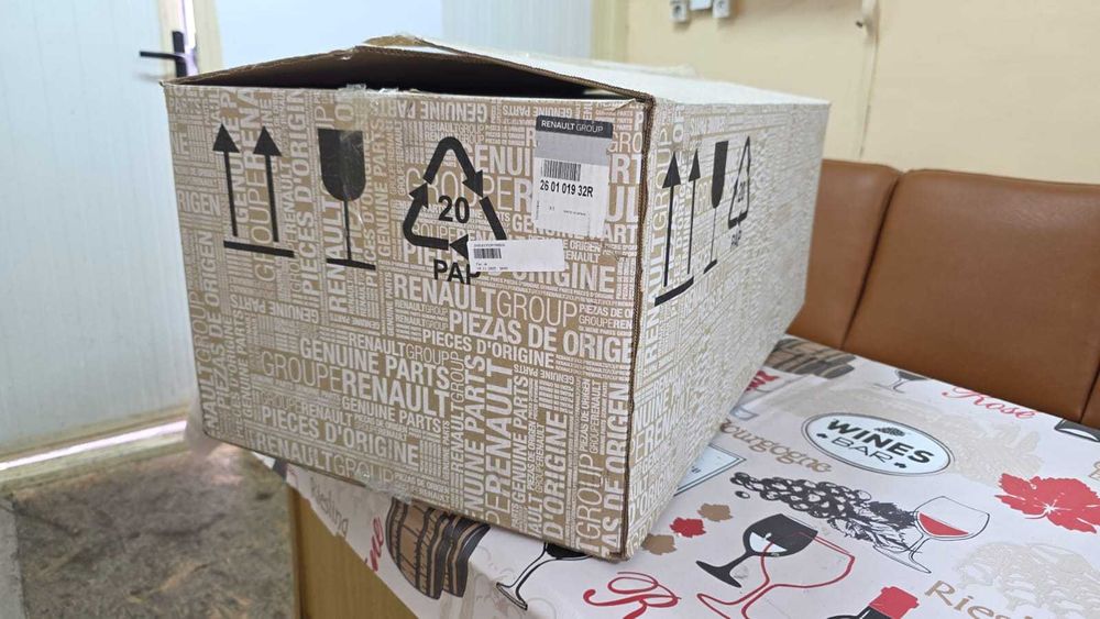 Far drepta Renault Megane 2021