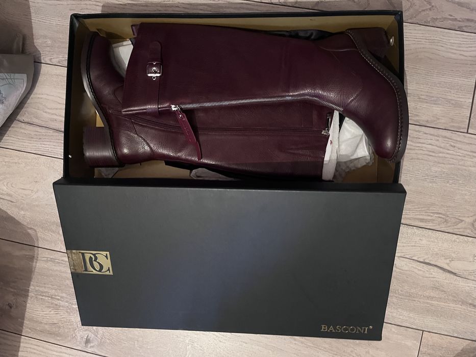Новые Сапоги Basconi женские