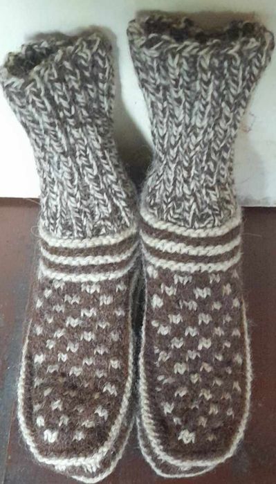 Ръчно плетени дамски терлици