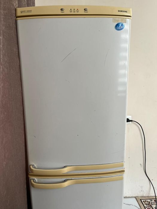 Холодильник самсунг