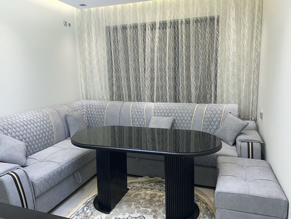 Ishlab Chiqaruvchidan oshxona va kafe uchun stol