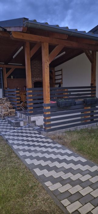 Vând casă nouă din cărămidă