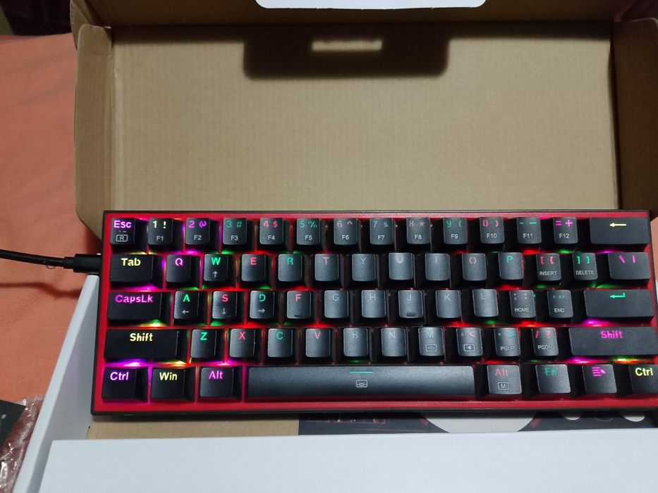 Tastatura Redragon detalii in descriere!!!