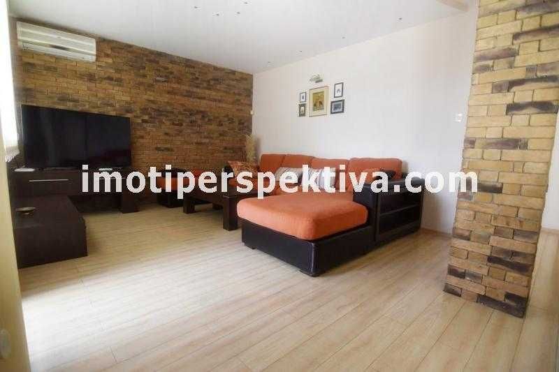 Продава се Тристаен апартамент в Пловдив, Кючук Париж - 120 кв.м за 1584 €/кв.м - Снимка #5