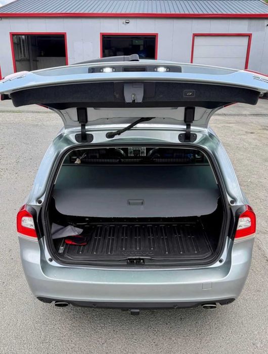 Volvo v70 D5 AWD
