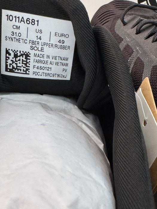 Asics NOVABLAST .Номер 49