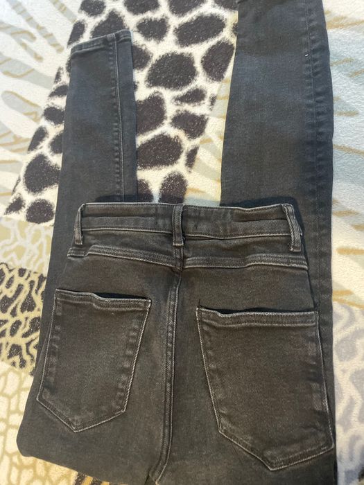 Черни дънки ZARA