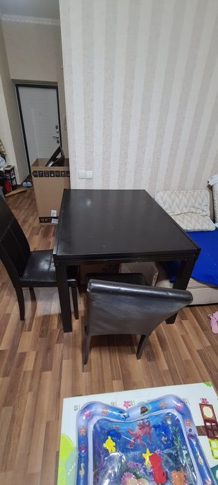 Продам Стол и 2 стула