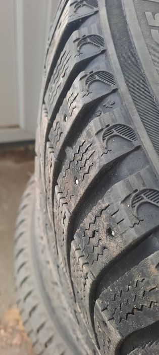 Продам зимние шины