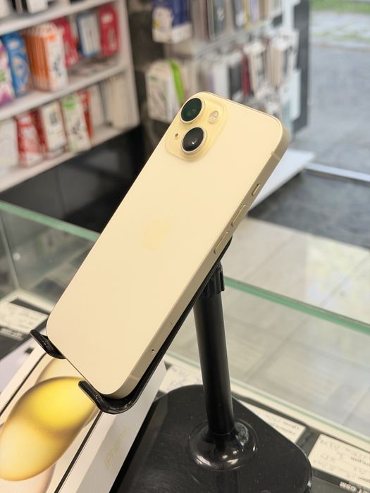 Apple iPhone 15 128GB Yellow