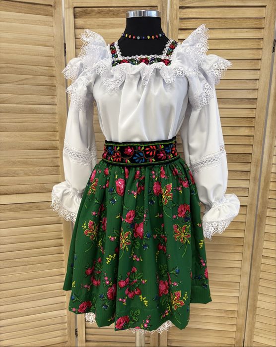 Costum traditional de Maramures pentru femei set complet