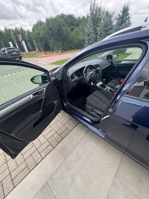 VW GOLF 7 Bluemotion