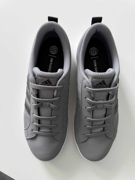 Adidas VS Pace - marimea 42 - stare foarte buna