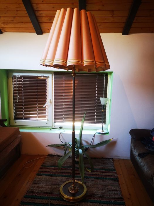 Старинна месингова лампа /лампион