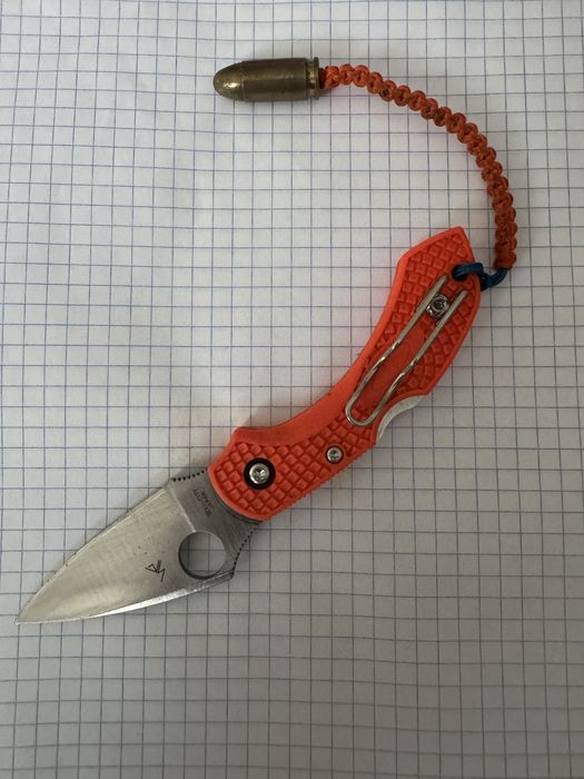 Кухонный нож Spyderco Dragonfly