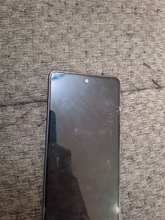 Продам самсунг с20 фе