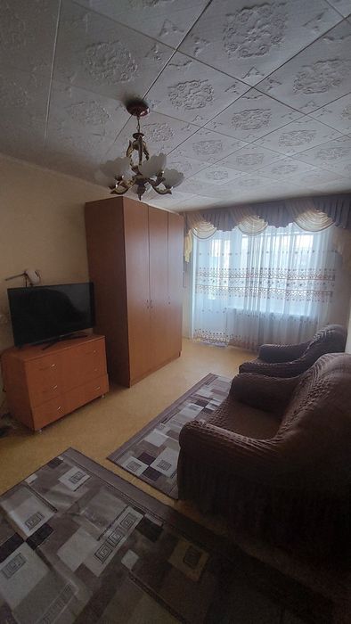 Сдам 1 - комнатную квартиру в 20 мкрн на длительный срок