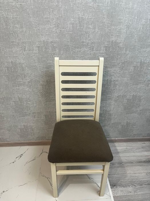 Продам стулья в отличном состоянии