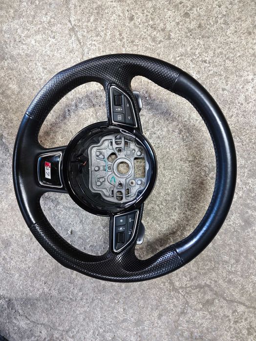 ТОП! Волан Audi A7 S7 4G F1 спортни пера в много добро състояние