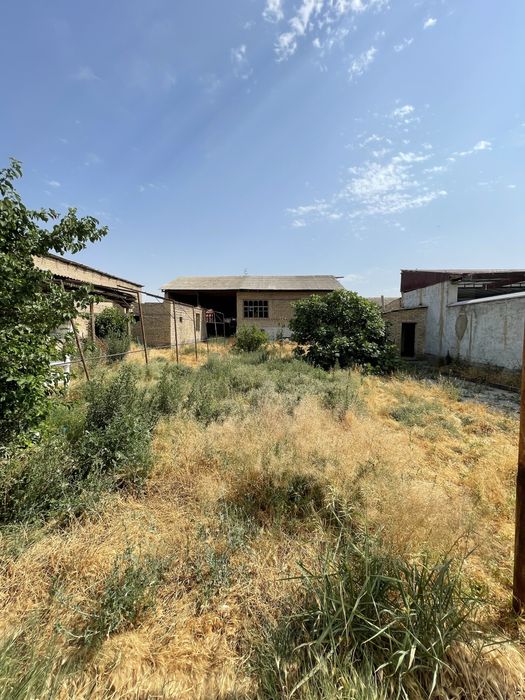 Uy sotiladi SROCHNO!!