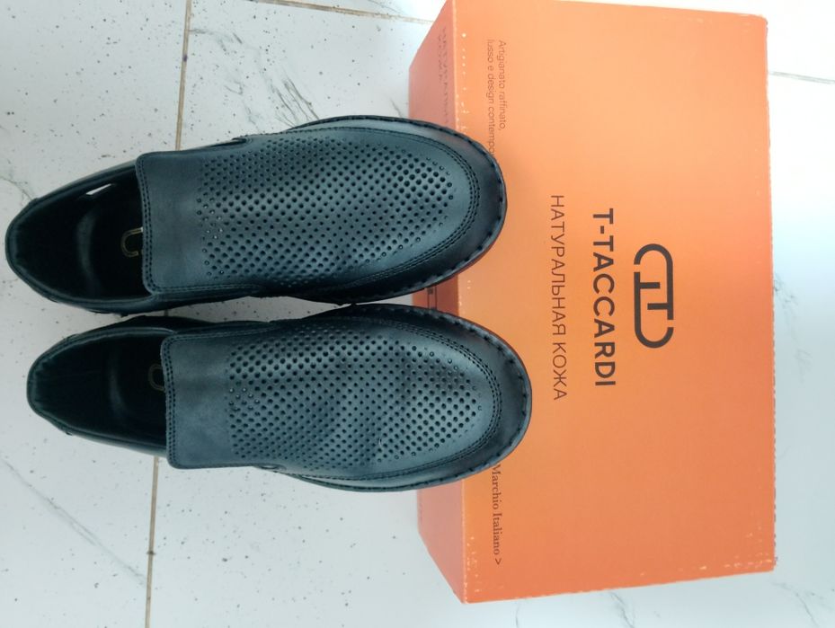 Продам мужские туфли