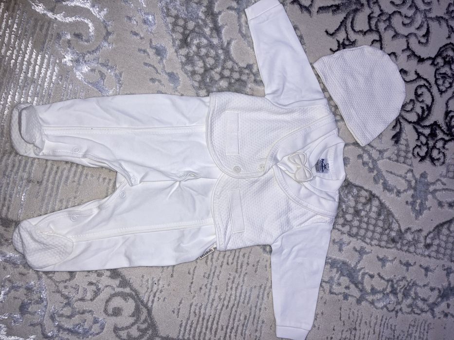 Вещи для новорожденных