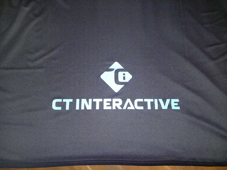 Тениска Adidas на Левски.