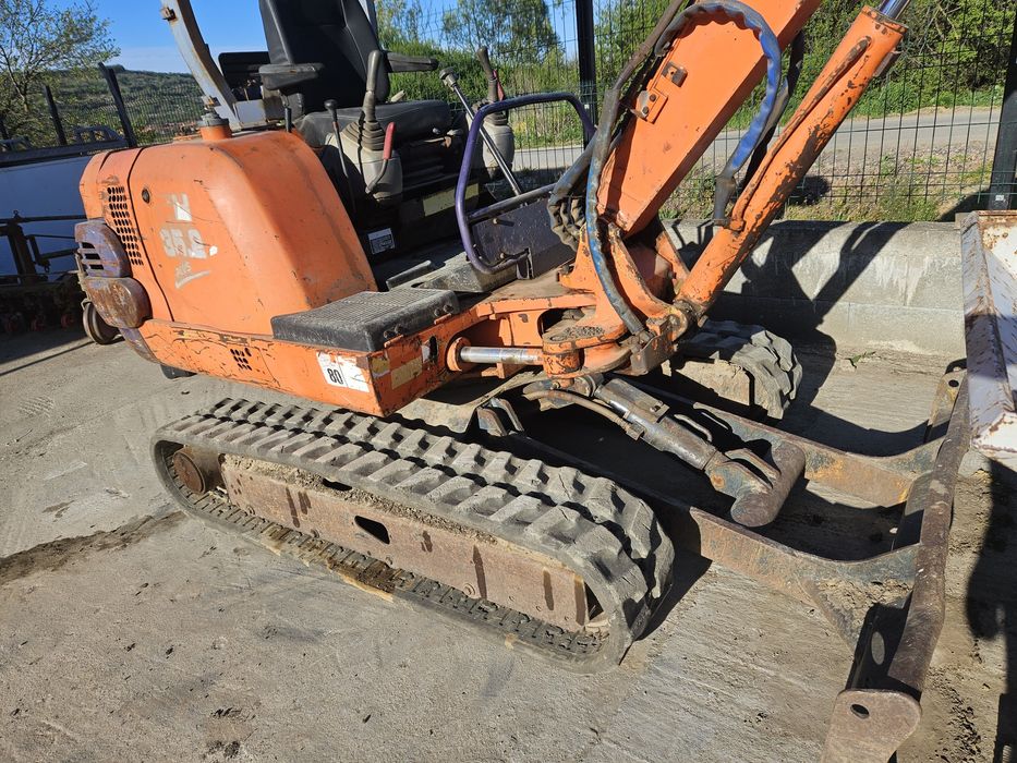 Vând miniexcavator Fiathitachi
